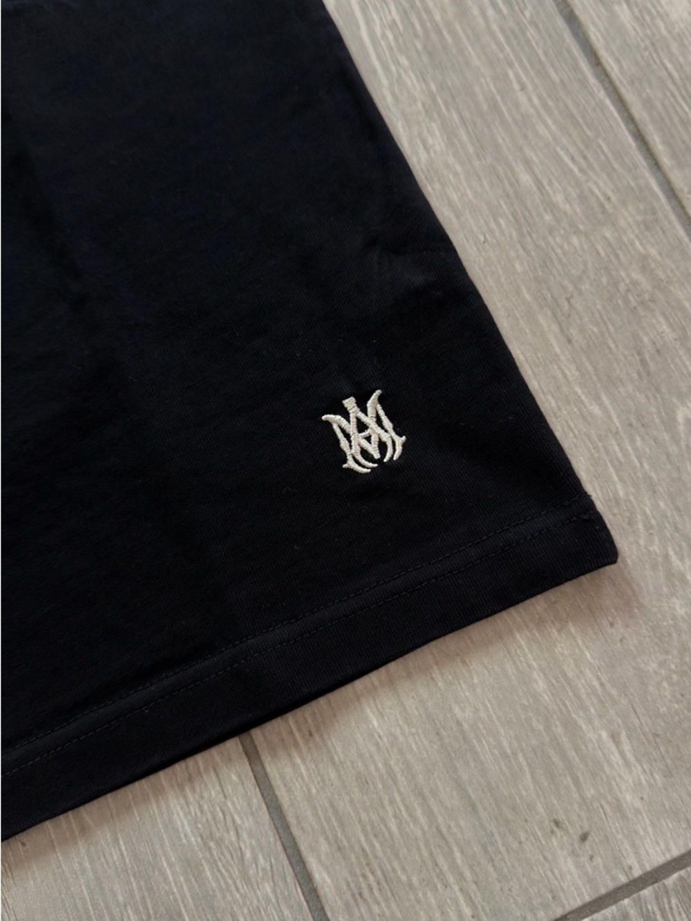 AMIRI Black Tee with White Arched Logo Size Medium - Picture 3 of 4